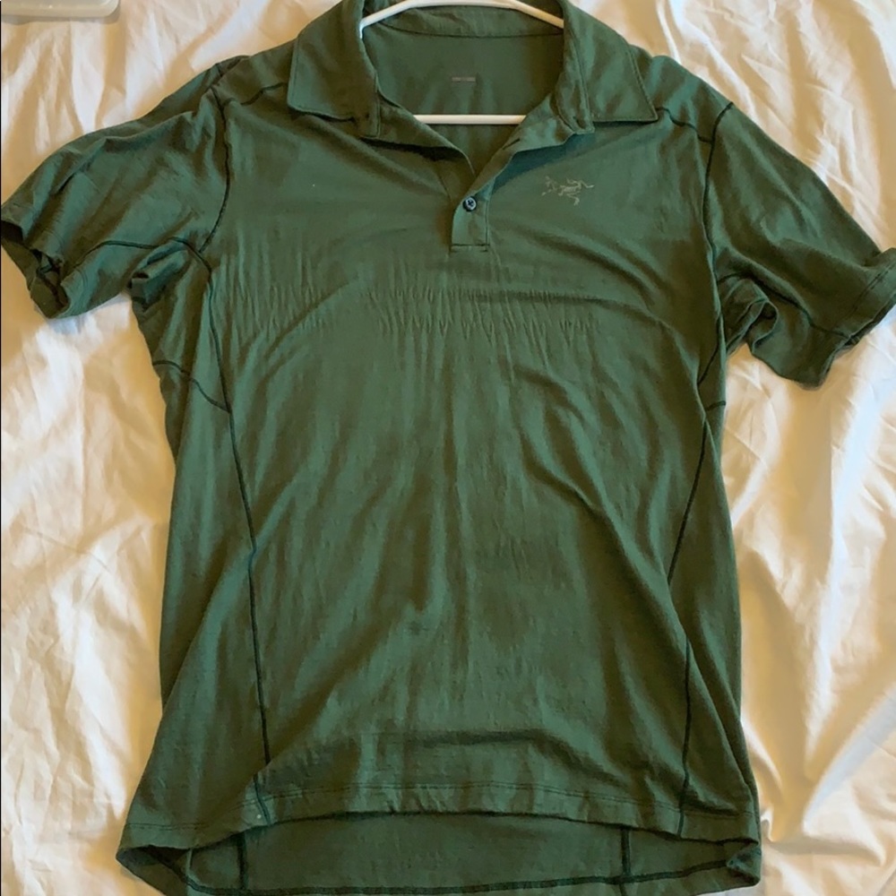 Arcteryx wool polo green, men’s small (NEEDS IRON)